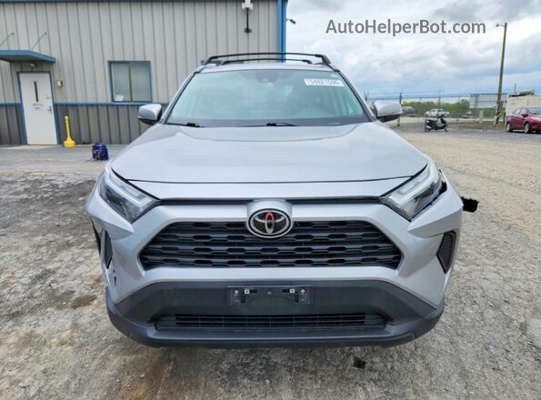 2T3P1RFV9RW461774 2024 TOYOTA RAV4 Silver Front view