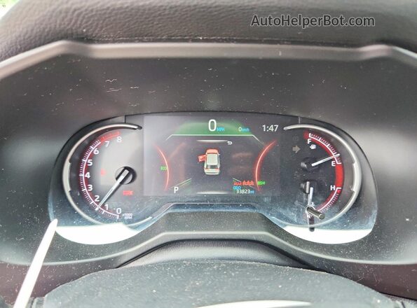 2T3P1RFV9RW461774 2024 TOYOTA RAV4 Silver Instrument cluster view