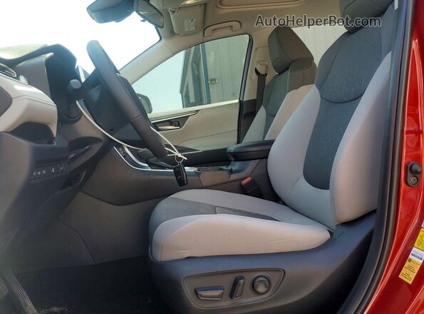 2T3P1RFV9SW633680 2025 TOYOTA RAV4 Burgundy Front interior view