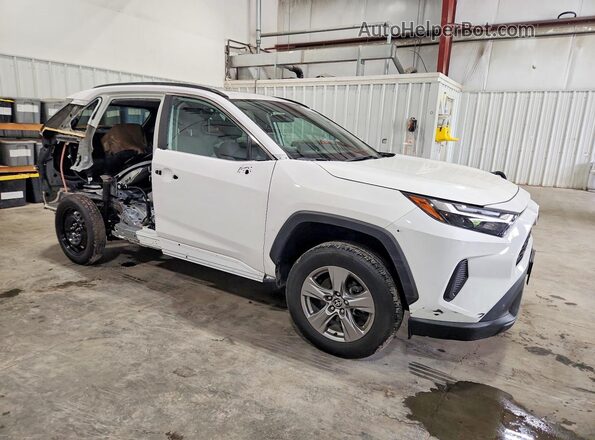 2T3P1RFVXRC452390 2024 TOYOTA RAV4 White Առջևի աջ