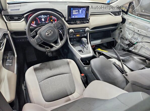 2T3P1RFVXRC452390 2024 TOYOTA RAV4 White Առջևի վահանակի տեսք