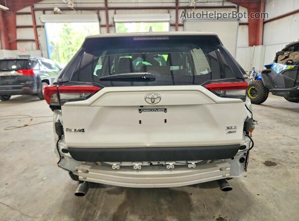 2T3P1RFVXRC452390 2024 TOYOTA RAV4 White Հետևի տեսք