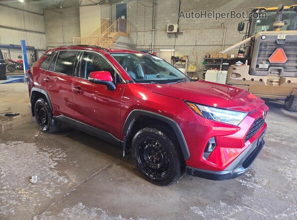 2T3R1RFV0PW351377 2023 TOYOTA RAV4 Red Przód prawy