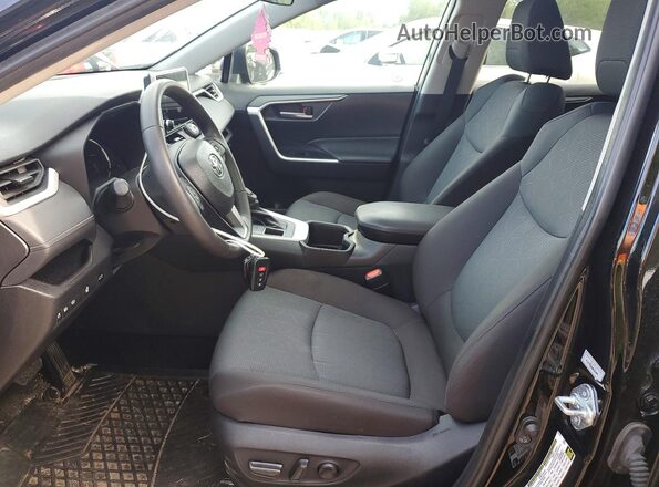 2T3R1RFV4RC466133 2024 TOYOTA RAV4 Black Widok wnętrza z przodu