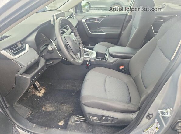 2T3R1RFV7SC524287 2025 TOYOTA RAV4 Silver Front interior view