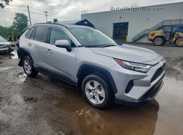 2T3R1RFV7SC524287 2025 TOYOTA RAV4 Silver Front right