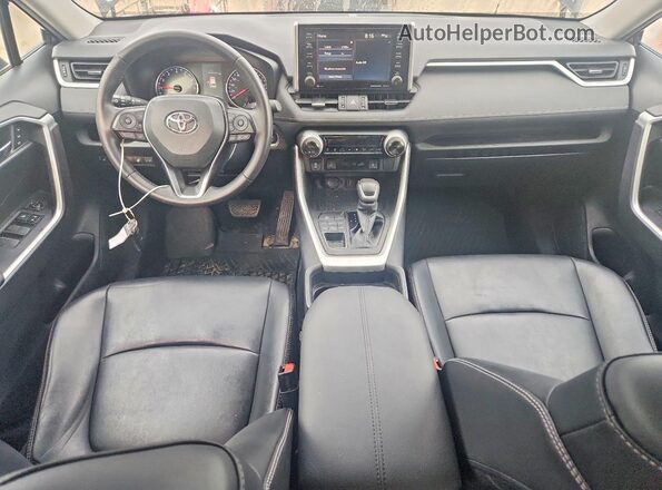 2T3R1RFVXLC068383 2020 TOYOTA RAV4 Black Rear seats view