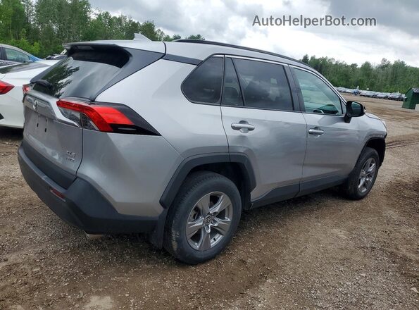 2T3R1RFVXNC272801 2022 TOYOTA RAV4 Silver Հետևի աջ