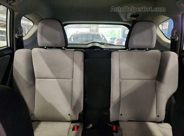 2T3RFREV0GW481310 2016 TOYOTA RAV4 Белый Вид задних сидений