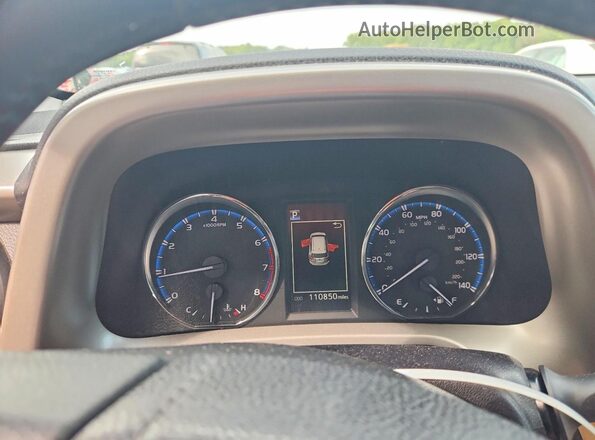 2T3RFREV0GW527671 2016 TOYOTA RAV4 Black ხელსაწყოთა პანელის ხედი