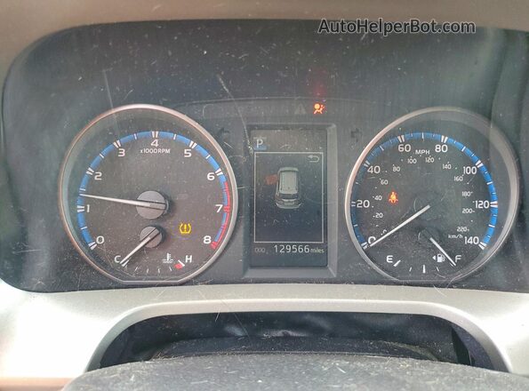 2T3RFREV0HW552460 2017 TOYOTA RAV4 Purple ხელსაწყოთა პანელის ხედი