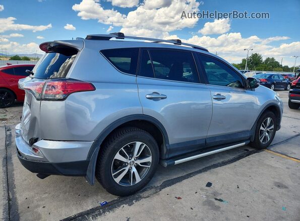 2T3RFREV0HW562535 2017 TOYOTA RAV4 Silver უკანა მარჯვენა