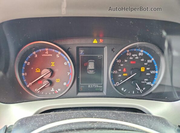 2T3RFREV1JW749482 2018 TOYOTA RAV4 Черный Вид щитка приборов
