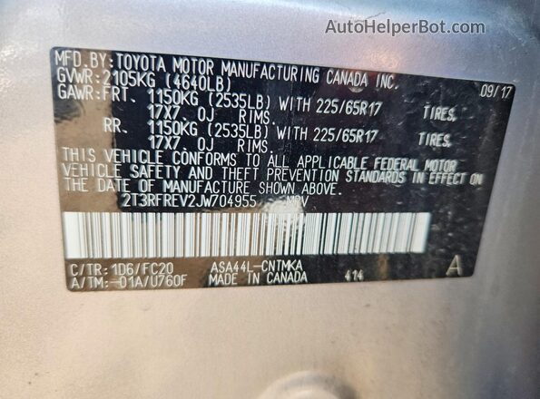 2T3RFREV2JW704955 2018 TOYOTA RAV4 Silver Widok komory silnika