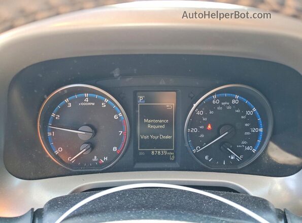 2T3RFREV2JW756960 2018 TOYOTA RAV4 Gray Vista del cuadro de instrumentos