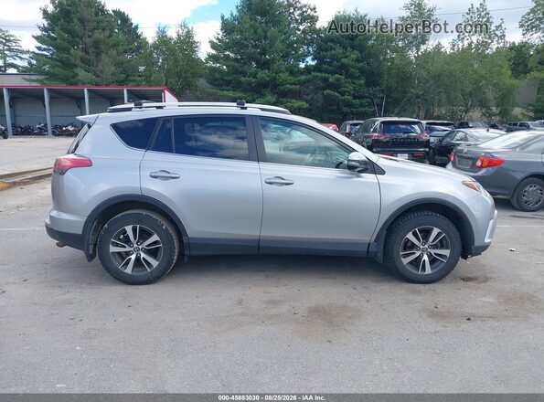 2T3RFREV3GW502764 2016 TOYOTA RAV4 Silver Սալոնի հետևի տեսք