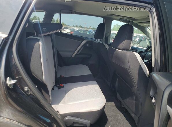 2T3RFREV3HW690056 2017 TOYOTA RAV4 Black უკანა სალონის ხედი