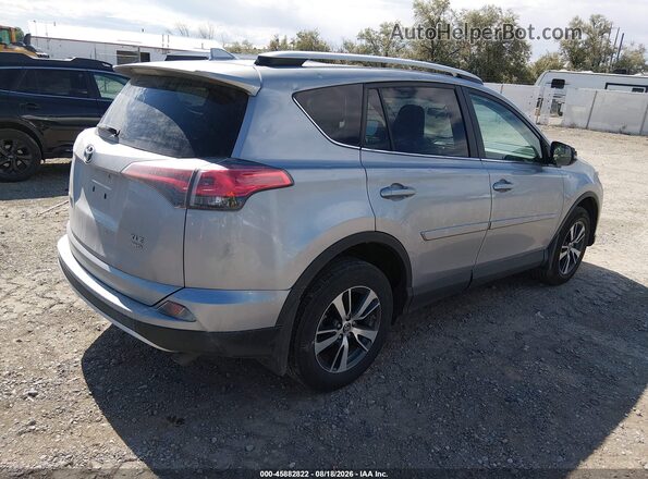 2T3RFREV4GW411602 2016 TOYOTA RAV4 Silver Rear right