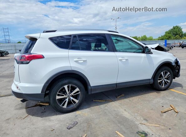 2T3RFREV4HW627919 2017 TOYOTA RAV4 White Rear right