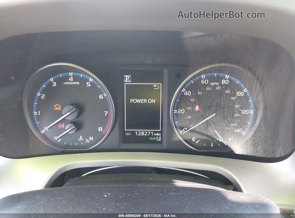 2T3RFREV4HW665506 2017 TOYOTA RAV4 White Հետևի նստատեղերի տեսք