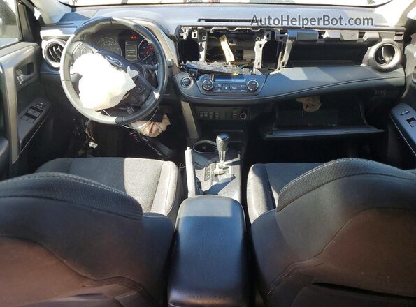 2T3RFREV4JW745944 2018 TOYOTA RAV4 Black წინა პანელის ხედი