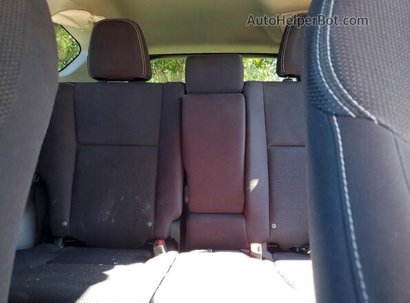 2T3RFREV4JW745944 2018 TOYOTA RAV4 Black უკანა სავარძლების ხედი