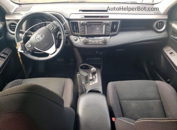 2T3RFREV4JW812817 2018 TOYOTA RAV4 Purple Widok deski rozdzielczej