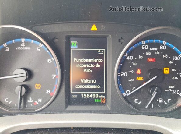 2T3RFREV4JW812817 2018 TOYOTA RAV4 Purple Widok zestawu wskaźników