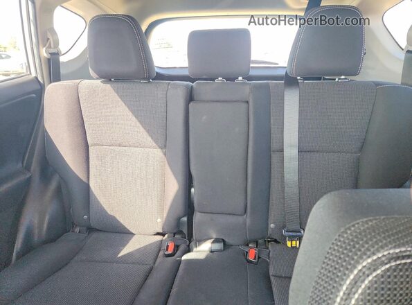 2T3RFREV4JW815586 2018 TOYOTA RAV4 White Հետևի նստատեղերի տեսք