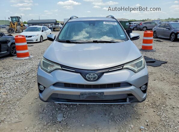 2T3RFREV5HW615990 2017 TOYOTA RAV4 Silver Դիմացի տեսք