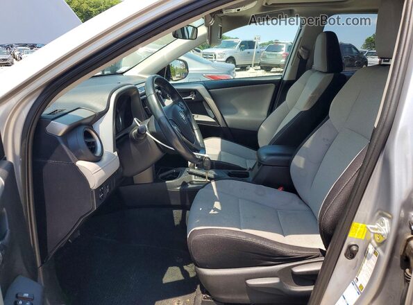 2T3RFREV6GW434895 2016 TOYOTA RAV4 Silver Widok wnętrza z przodu