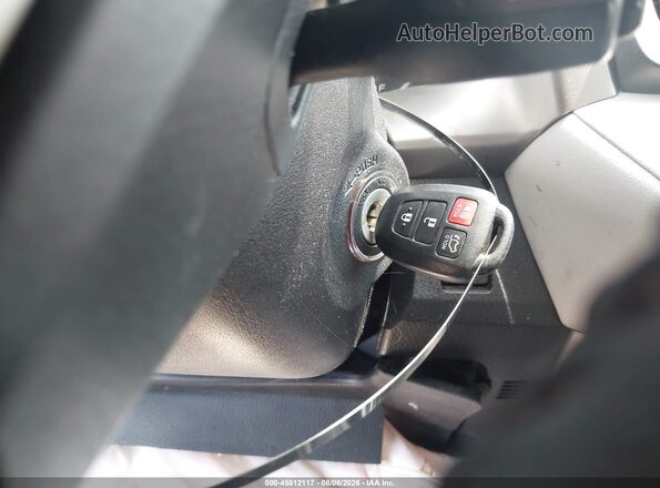 2T3RFREV6GW492361 2016 TOYOTA RAV4 Silver Vista del salpicadero