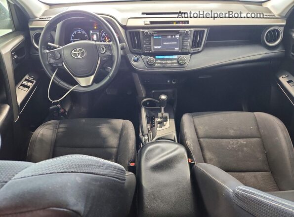 2T3RFREV6JW721242 2018 TOYOTA RAV4 White Առջևի վահանակի տեսք