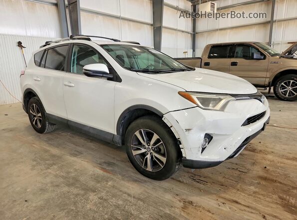 2T3RFREV6JW721242 2018 TOYOTA RAV4 White Առջևի աջ