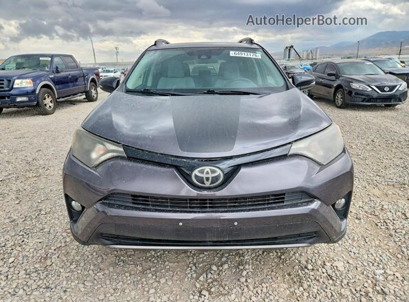 2T3RFREV6JW728059 2018 TOYOTA RAV4 Gray Вид спереду