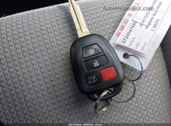 2T3RFREV7GW500290 2016 TOYOTA RAV4 Gray Widok deski rozdzielczej