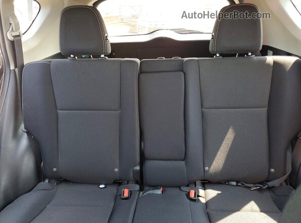 2T3RFREV7JW799416 2018 TOYOTA RAV4 Black უკანა სავარძლების ხედი