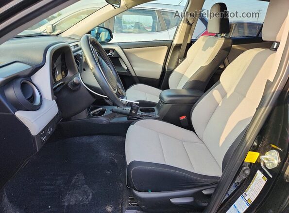 2T3RFREV8GW474198 2016 TOYOTA RAV4 Black Вид салону спереду