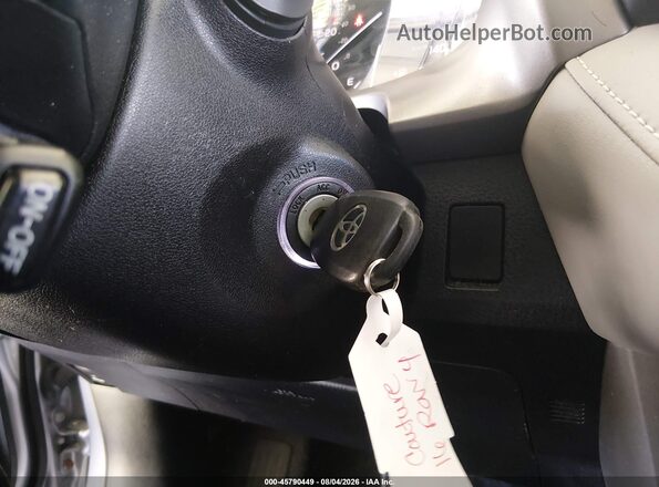 2T3RFREV9GW526003 2016 TOYOTA RAV4 Silver Вид панелі приладів