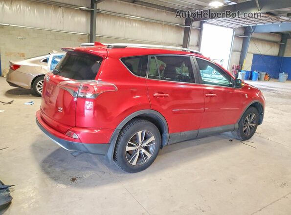 2T3RFREV9GW533467 2016 TOYOTA RAV4 Красный Задняя правая четверть