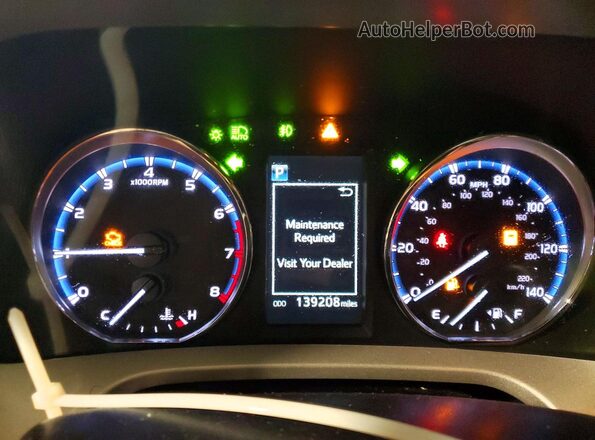 2T3RFREV9GW533467 2016 TOYOTA RAV4 Красный Вид щитка приборов