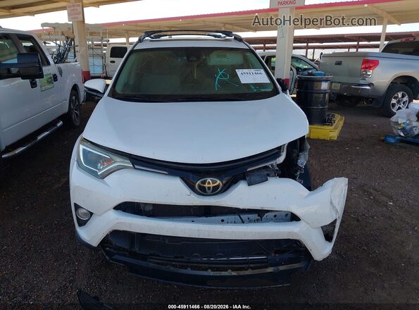 2T3RFREV9HW564218 2017 TOYOTA RAV4 White Вид щитка приладів