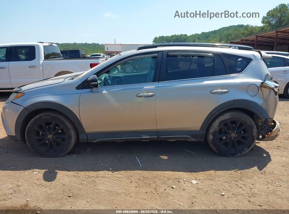 2T3RFREV9JW715239 2018 TOYOTA RAV4 Silver Панорамний вид салону 360°