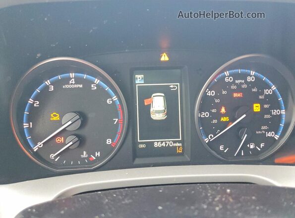 2T3RFREVXHW645227 2017 TOYOTA RAV4 Silver Instrument cluster view