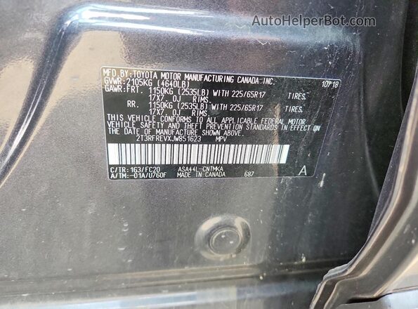 2T3RFREVXJW851623 2018 TOYOTA RAV4 Gray ძრავის განყოფილების ხედი