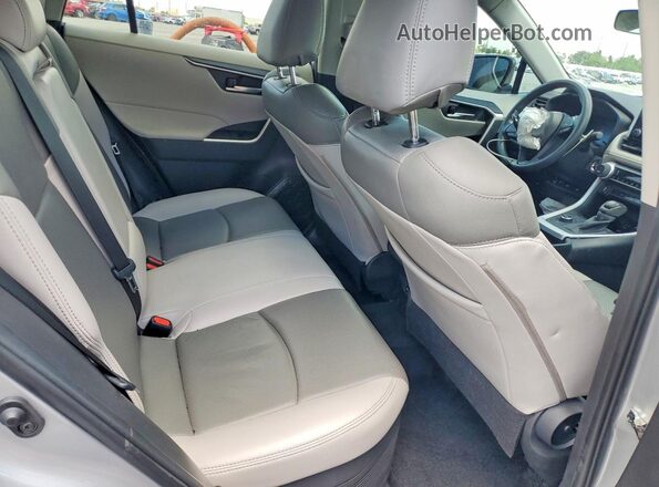 2T3RWRFV0RW201421 2024 TOYOTA RAV4 Silver Rear interior view