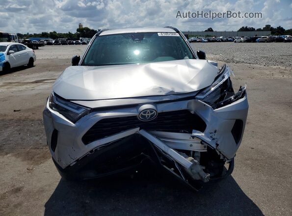 2T3RWRFV0RW201421 2024 TOYOTA RAV4 Silver Front view