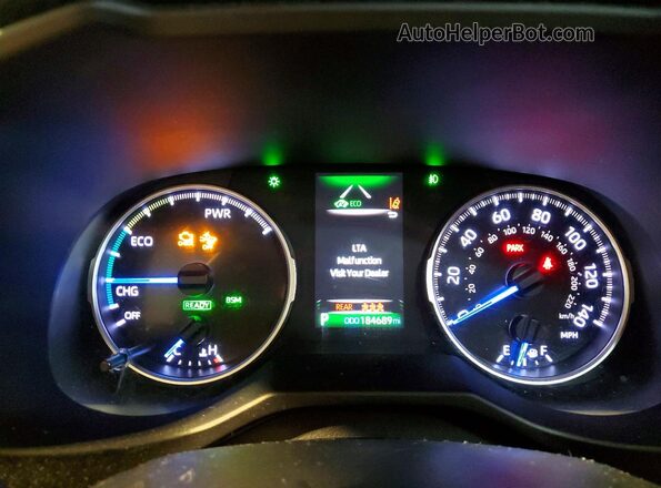 2T3RWRFV2KW040236 2019 TOYOTA RAV4 Silver ხელსაწყოთა პანელის ხედი