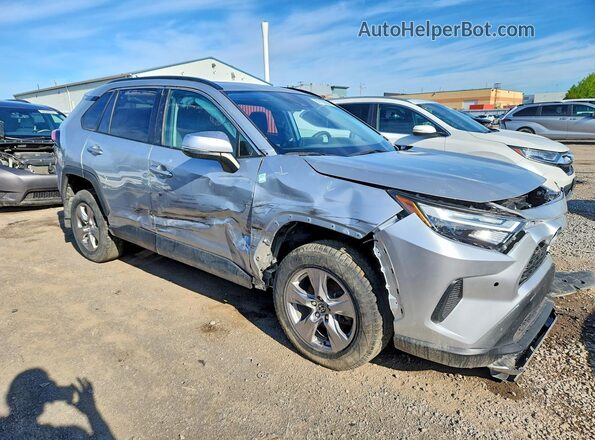 2T3RWRFV3PW166337 2023 TOYOTA RAV4 Silver Передня права чверть