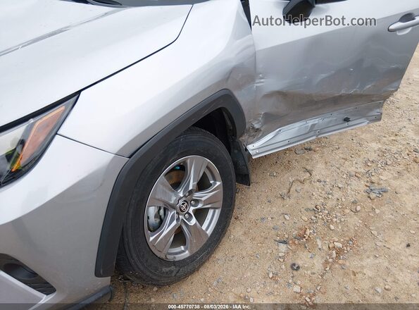 2T3RWRFV3RW243758 2024 TOYOTA RAV4 HYBRID Серебряный 
